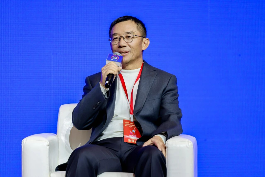妻子起诉离婚，要求分割财产！昆明巨富何祖训遭遇婚变	，旗下A股公司市值超170亿元